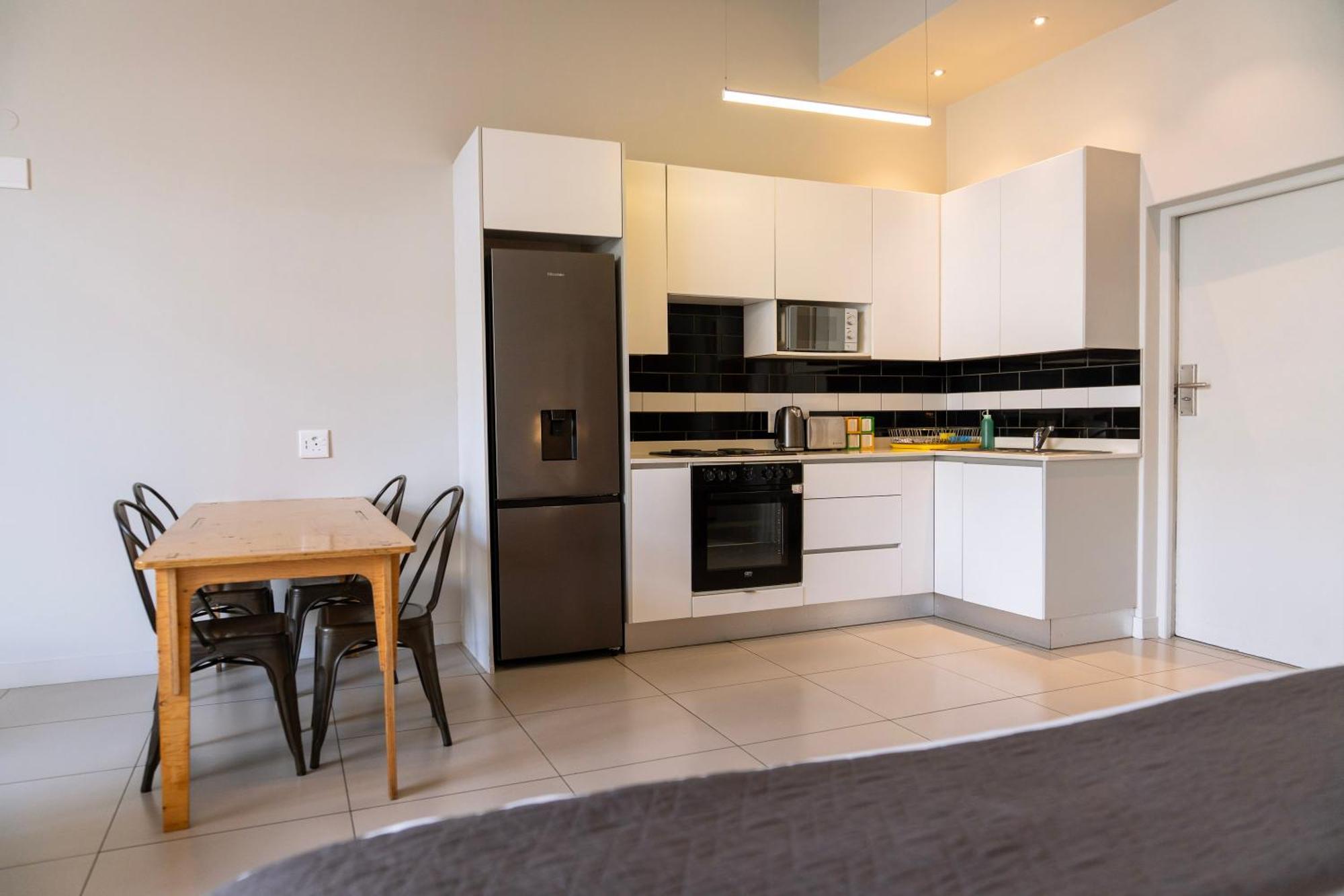 Mojo Hotel & Market Cape Town Room photo