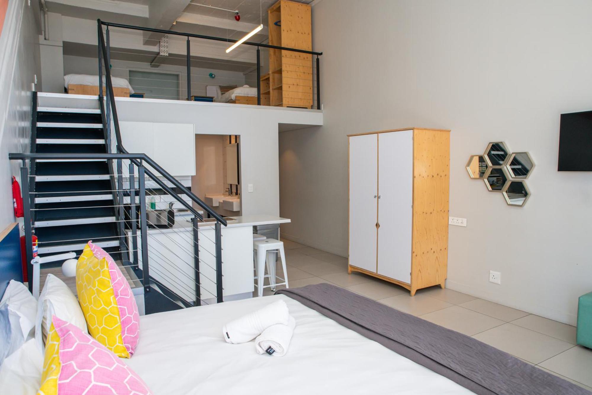 Mojo Hotel & Market Cape Town Room photo